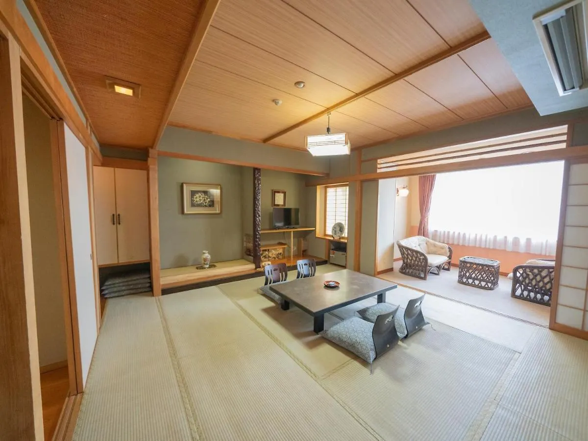 川湯観光ホテル 弟子屈町 3*,